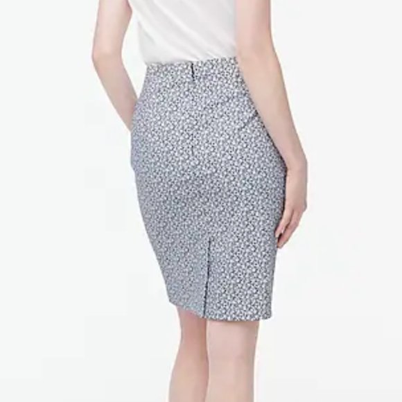J. Crew Factory Size 2 Sateen Pencil Skirt - Picture 2 of 2